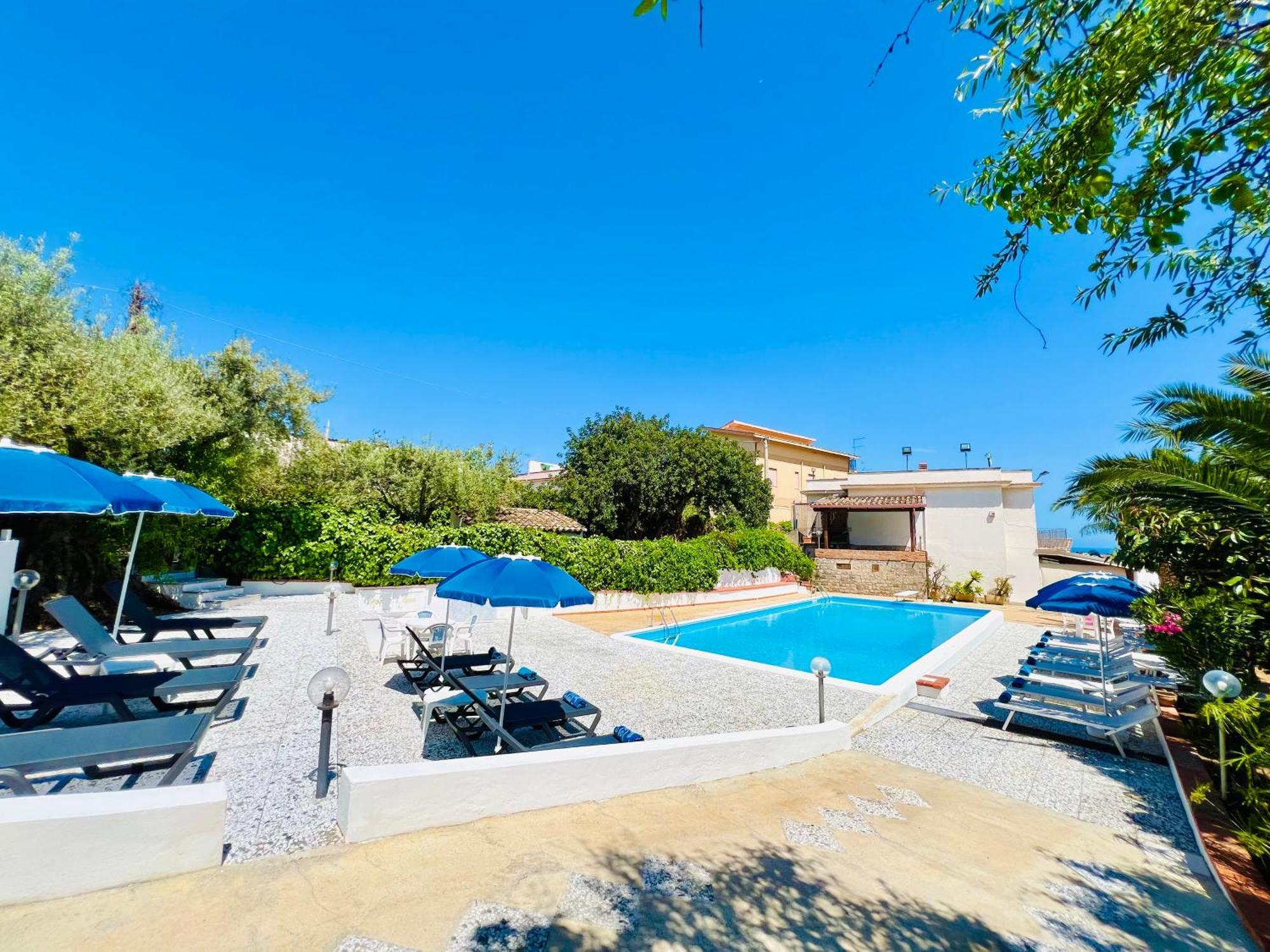 Villa Giada Carini Buitenkant foto